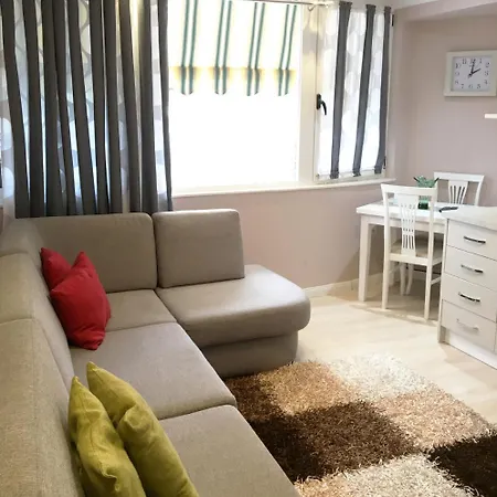 Apartment Business *